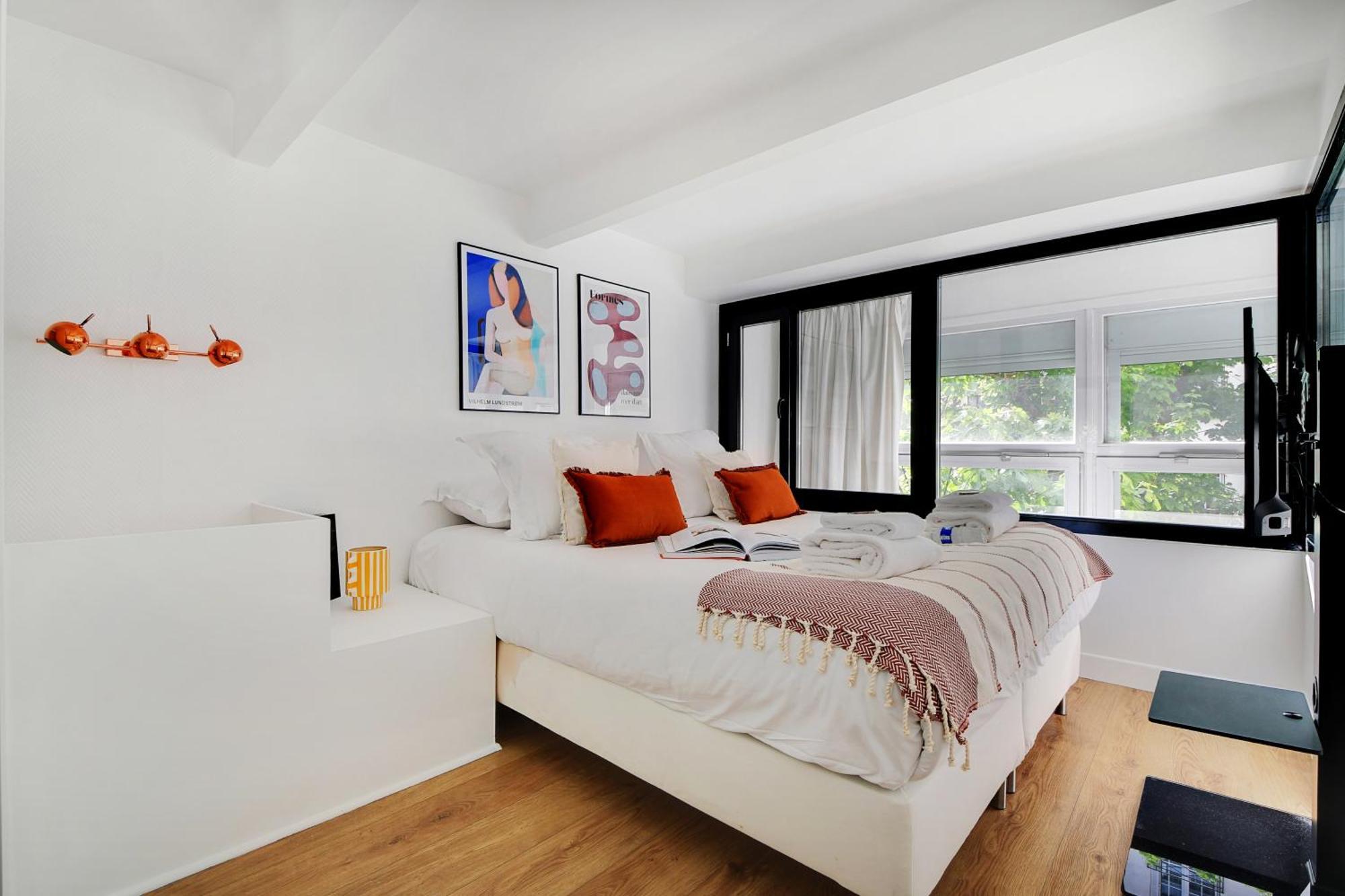 パリAmazing Loft 2Br - Eiffel Towerアパートメント エクステリア 写真
